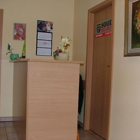 Dom Goscinny Pod Brzozami Poznan Ngoại thất bức ảnh